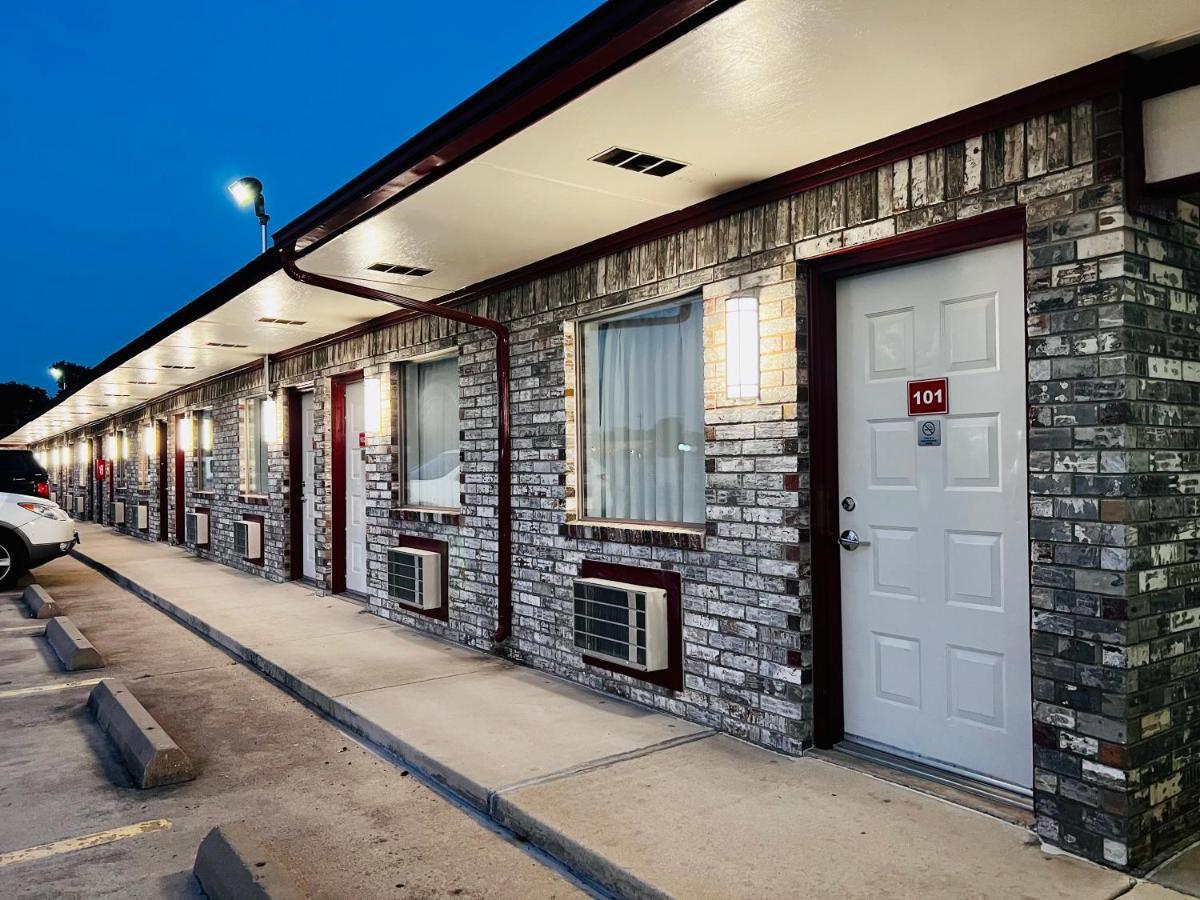 Bridgeport Greystone Inn מראה חיצוני תמונה
